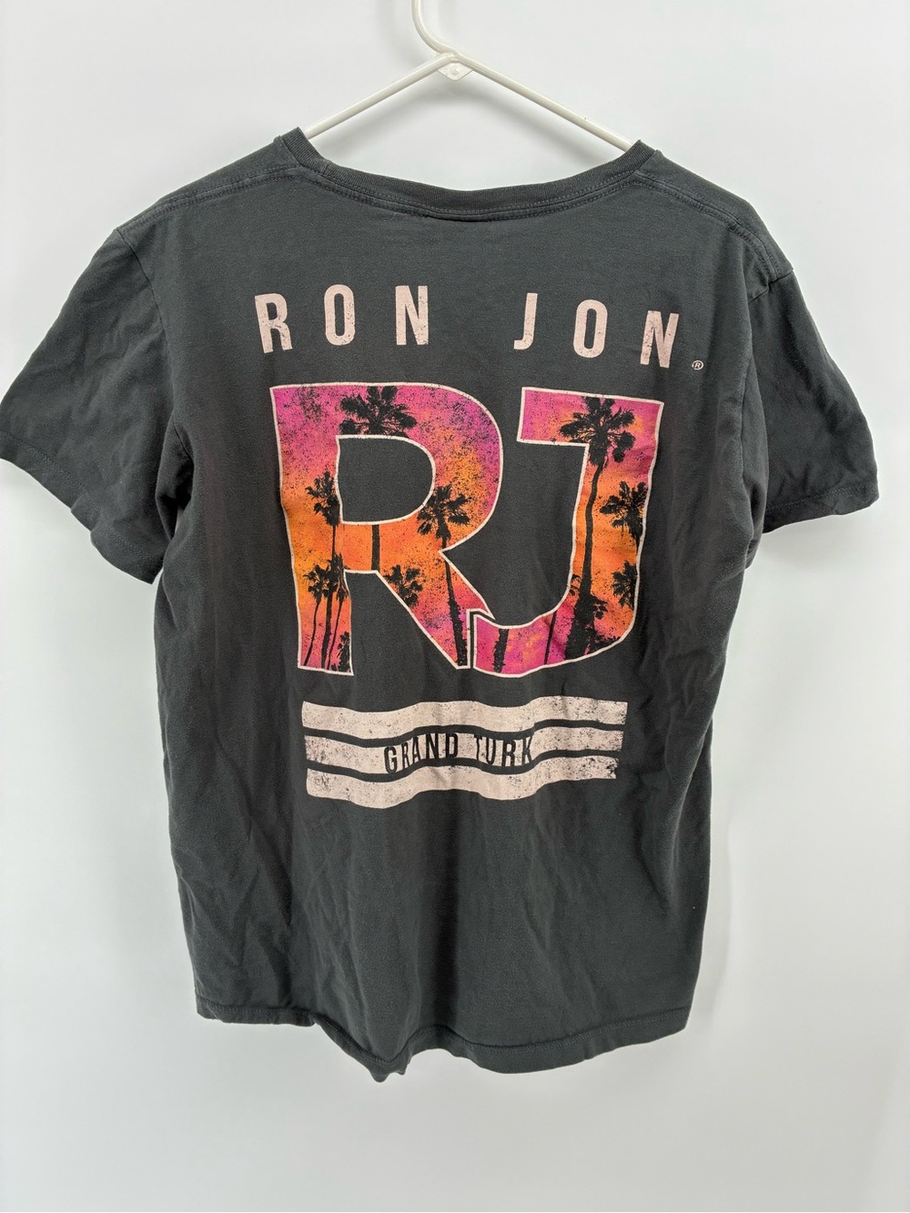 Ron Jon Men's Grey Grand Turk Graphic RJ Sunset T-Shirt